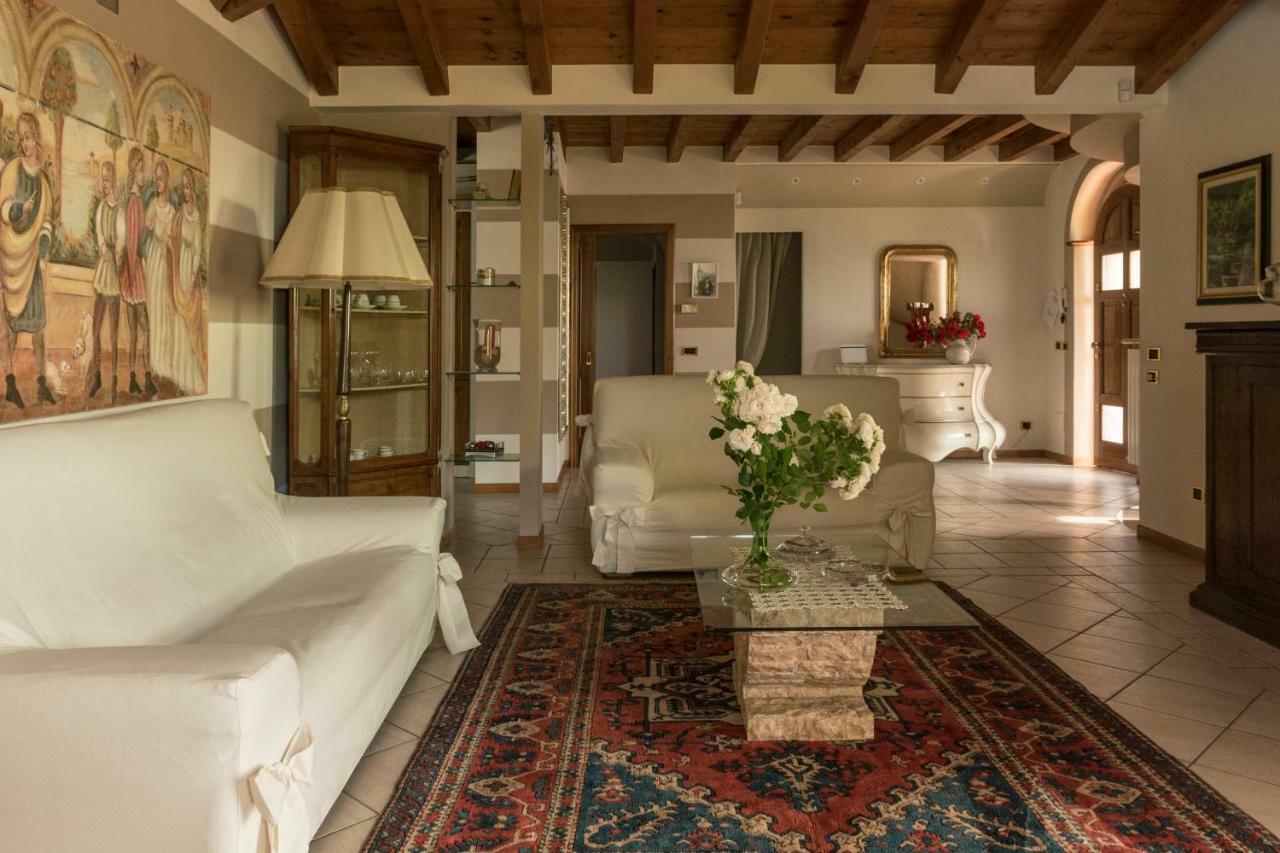 Villa Cristina Villa Pedergnano Extérieur photo