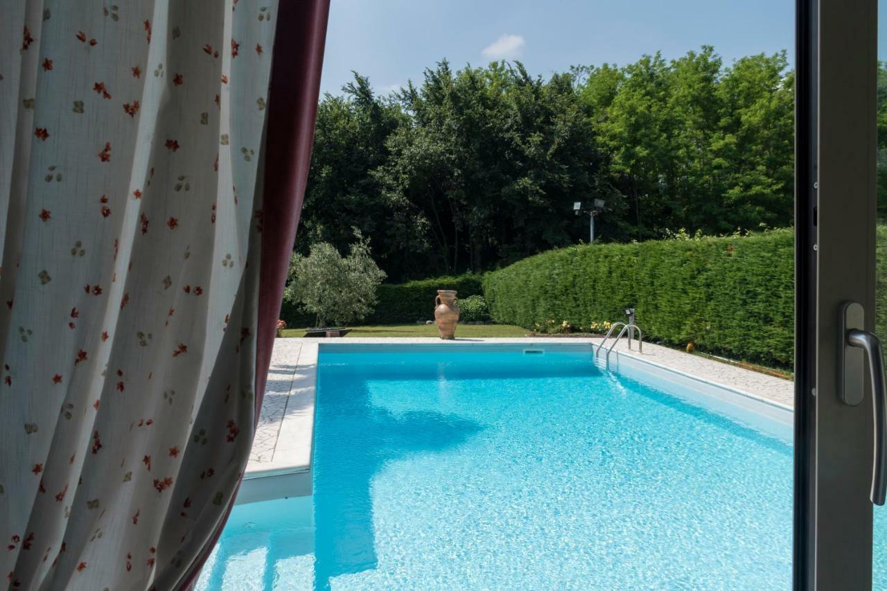 Villa Cristina Villa Pedergnano Extérieur photo